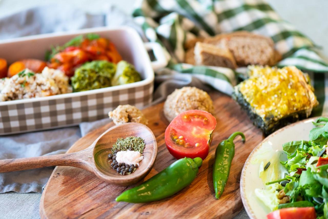 Vita Rama Holistic Hotel And Retreats - Vegan Full Board Obzor Esterno foto