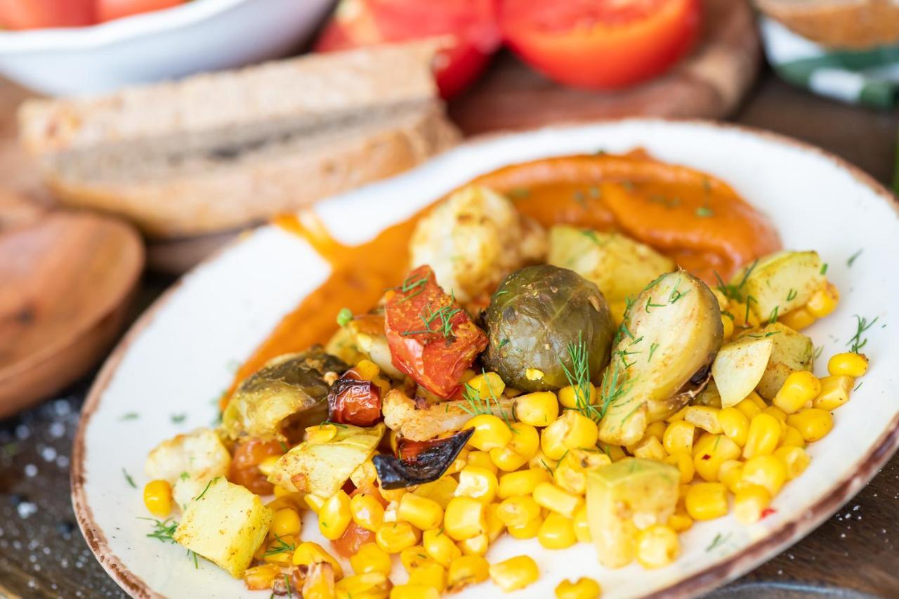Vita Rama Holistic Hotel And Retreats - Vegan Full Board Obzor Esterno foto