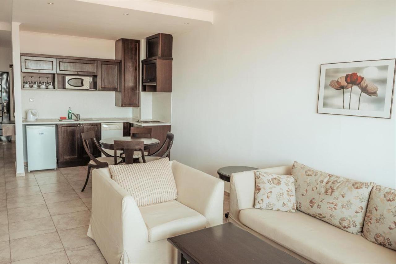 Vita Rama Holistic Hotel And Retreats - Vegan Full Board Obzor Esterno foto
